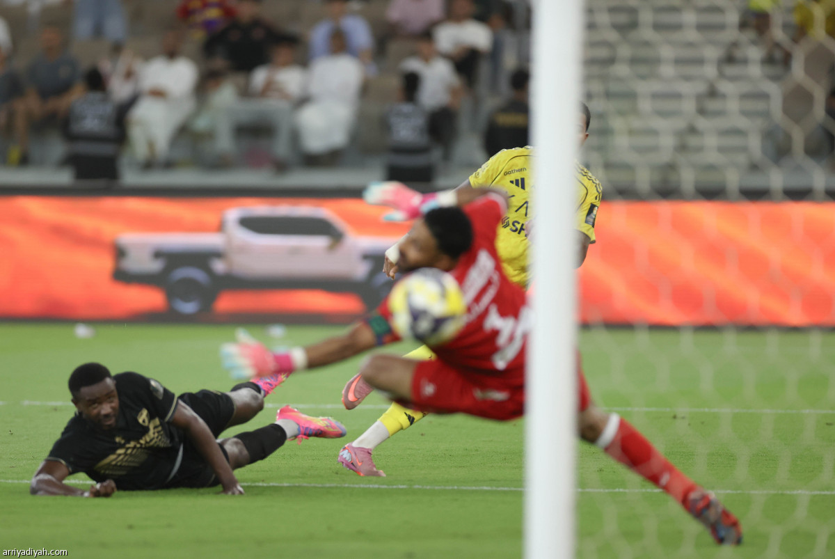 النصر يعبر